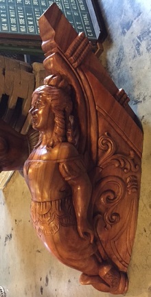 SM Hand Carved Wood DOLPHIN Table Top Carving Sculpture Ocean Sea Nautical Decor